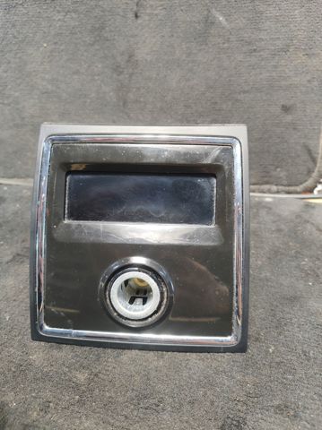 Часы в салон, на панели 3T0919201A VAG