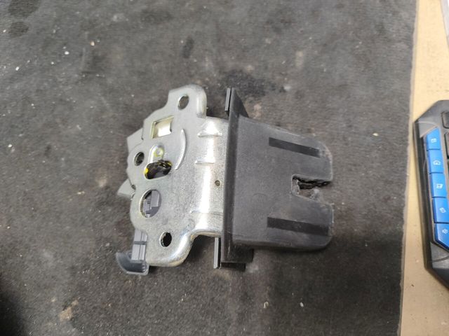 VAG 3T5827520A в наличии Полтава