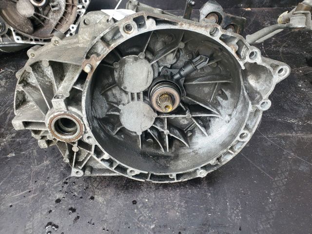 Коробка передач в сборе с главной передачей и дифференциалом 4M5R7002CF VOLVO