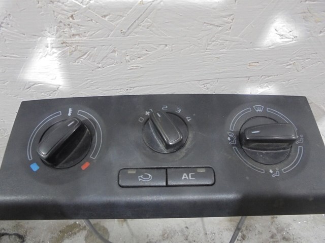 Механизм управления кондиционером 5J0820045C VAG
