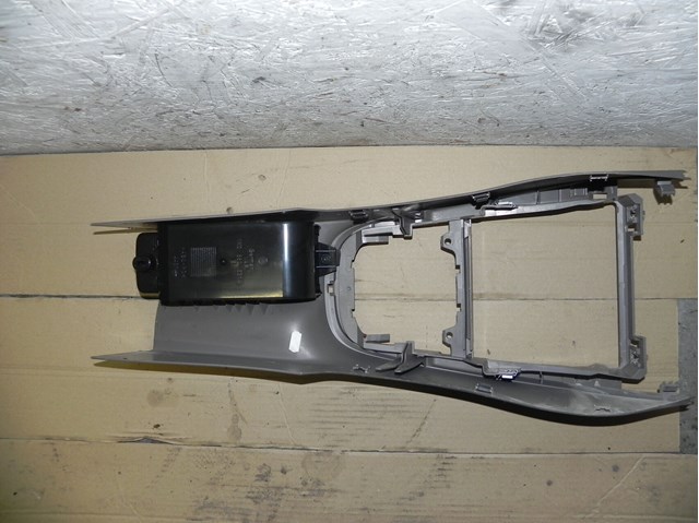 Консоль панели приборов 5K0863243C VAG