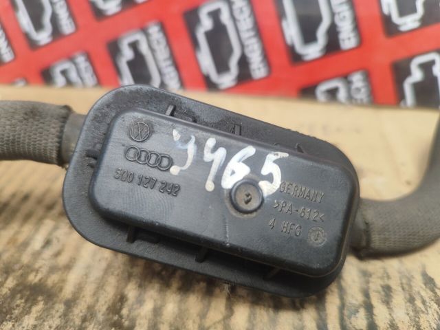 VAG 5Q0127242 Обратный клапан возврата топлива в наличии Чернигов