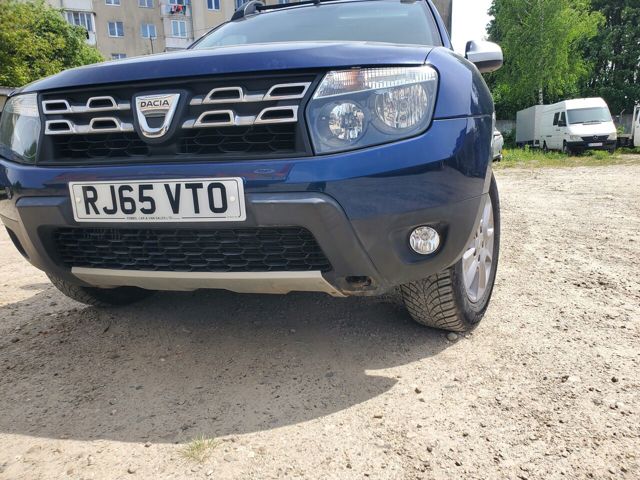 RENAULT 620220030R Бампер передний в наличии Черновцы