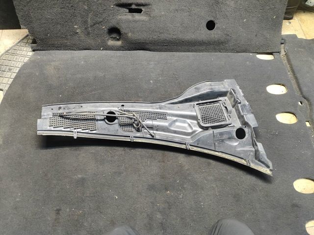 66863CA000 NISSAN Водосток лобового стекла, жабо купить в Павлоград