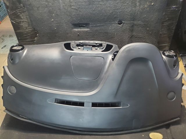 Панель передняя "торпедо" 682006438R RENAULT