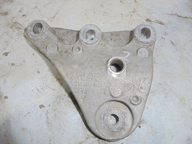Подушка двигателя 6Q0199185AA VAG