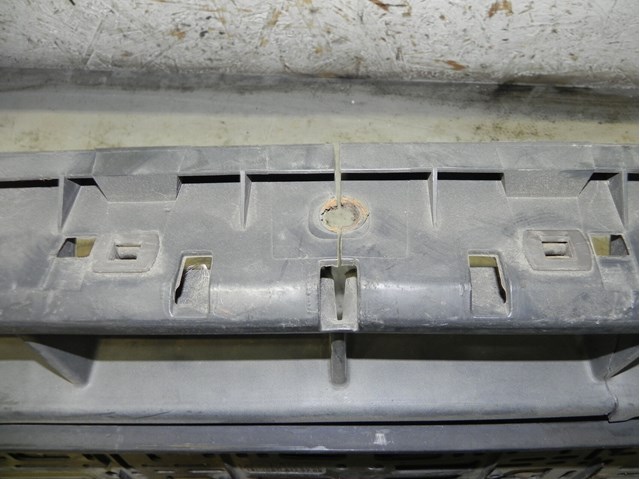 735470837 FIAT Решетка бампера переднего купить в Харьков
