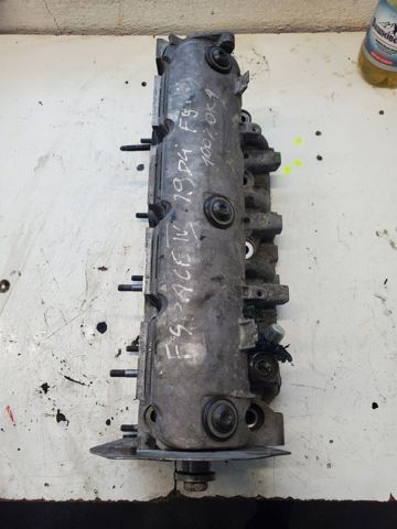 ГБЦ  двигателя Рено Сценик 2