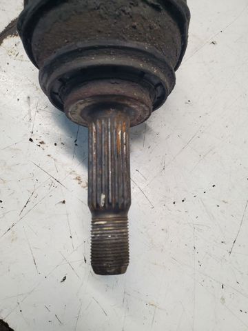 RENAULT 7711497477 Левая полуось в наличии Днепр