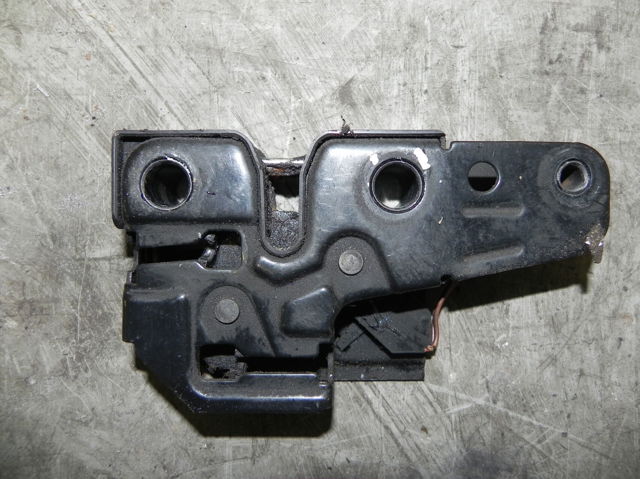 Замок капота 7H0823509A VAG