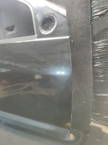 Пассажирская передняя дверь 801007358R RENAULT