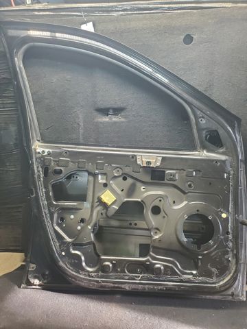 RENAULT 801015127R Дверь передняя левая в наличии Полтава