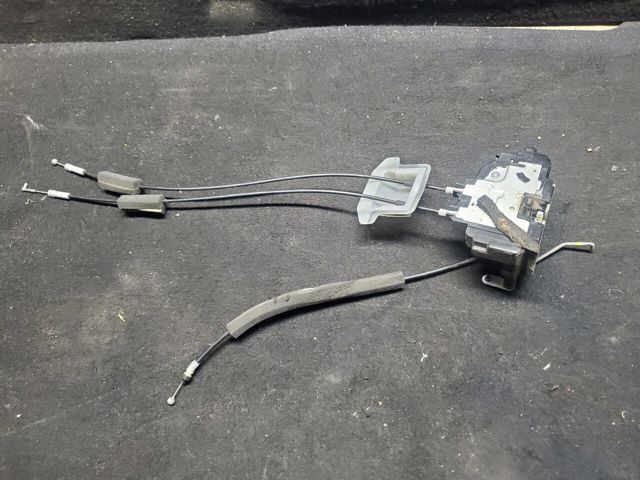 80501CB80B NISSAN Замок водительской двери купить в Кривой Рог