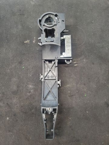 806075481R RENAULT Держатель наружной ручки двери передней левой купить в Ирпень