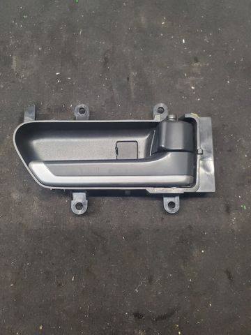 Наружная ручка правой двери 80670CA002 NISSAN