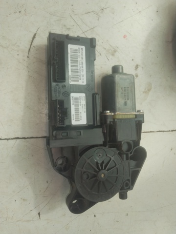 Привод электростеклоподъемника задний 807315510R RENAULT