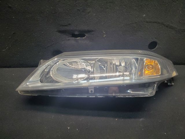 Фара левая 8200002845 RENAULT