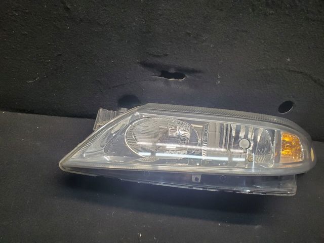8200002845 RENAULT Левая фара купить в Николаев