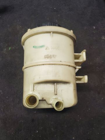 RENAULT 8200005185 Бачок ГУР в наличии Украина