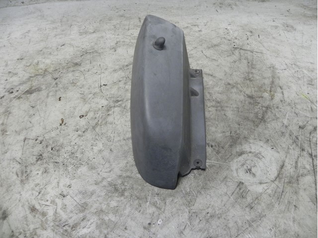 Облицовка фонаря заднего правого 8200011484 RENAULT