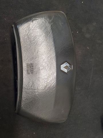 Подушка безопасности водителя 8200136331 RENAULT