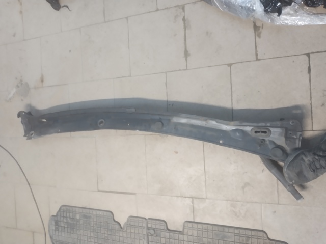 8200155759 Водосток лобового стекла, жабо купить Ужгород