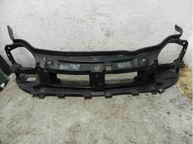 8200274224 Рамка радиатора купить Днепр