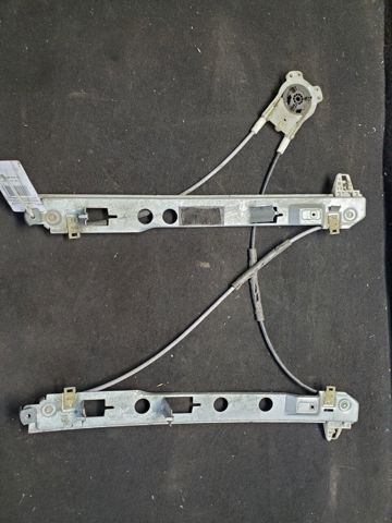 Стеклоподъемник передней правой двери 8200325135 RENAULT