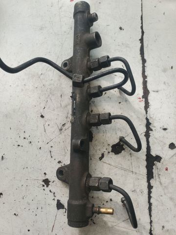 Топливная рампа 8200330912 RENAULT