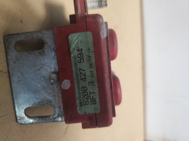 RENAULT 8200427594 в наличии Украина