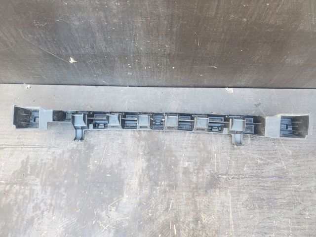 RENAULT 8200446585 в наличии Черновцы