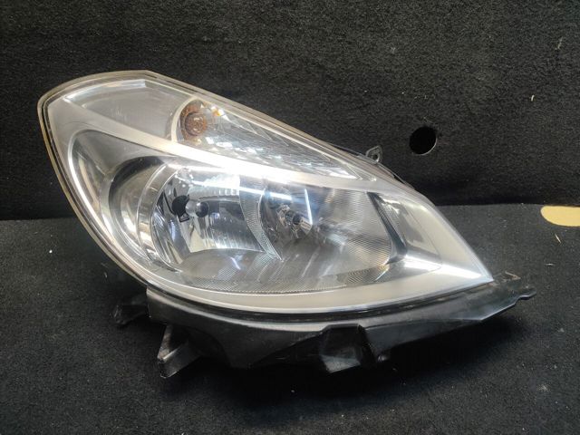 Правая блок фара 8200459823 RENAULT