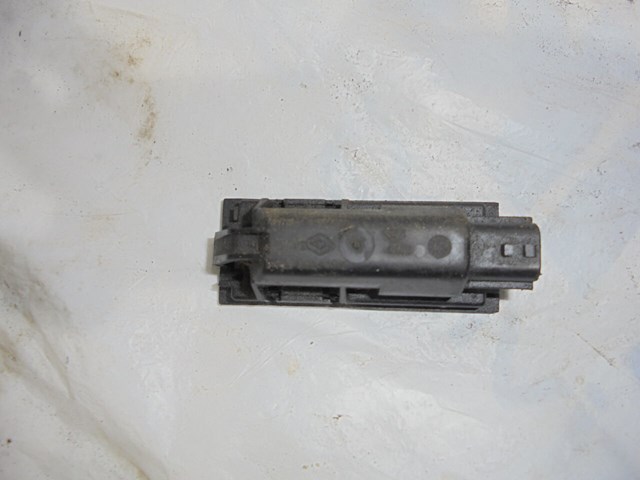 RENAULT 8200480127 Фонарь подсветки номерного знака в наличии Днепр