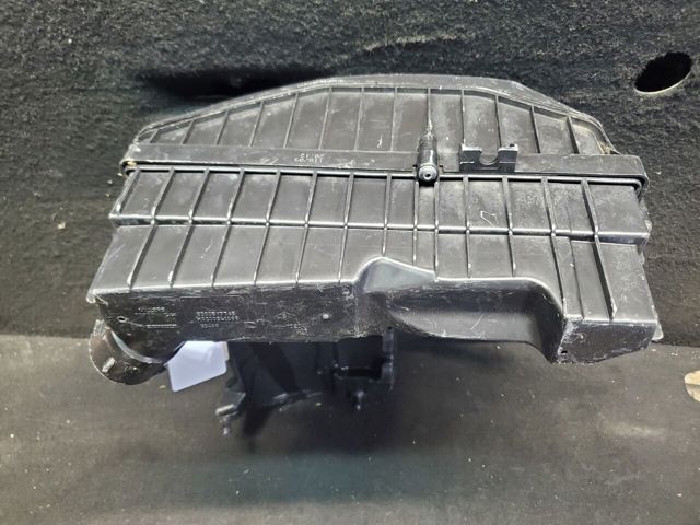 8200517765 RENAULT Корпус фильтра купить в Львов