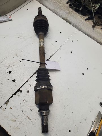 Привод передний левый Дачия Логан 1  1105