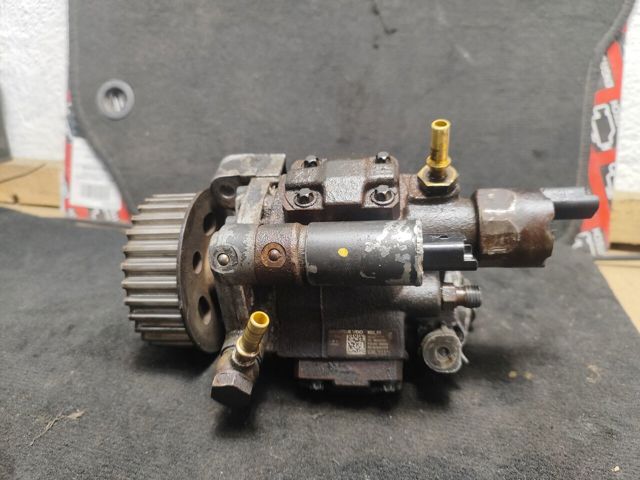 Насос топливный высокого давления 8200663258 NISSAN