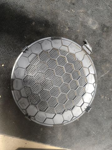 Накладка динамика двери 8200735014 RENAULT