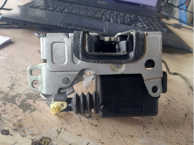 8200735224 RENAULT Замок двери передней правой купить в Винница