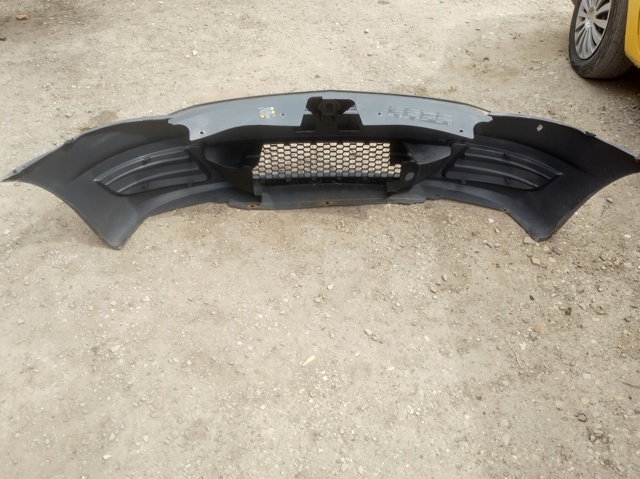 RENAULT 8200748275 Передний бампер в наличии Кривой Рог