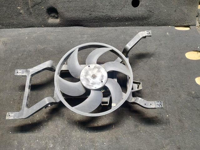 Вентилятор радиатора 8200779073 RENAULT