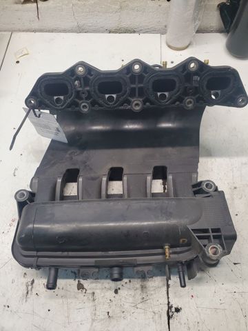 RENAULT 8200880099 Коллектор впускной в наличии Чернигов