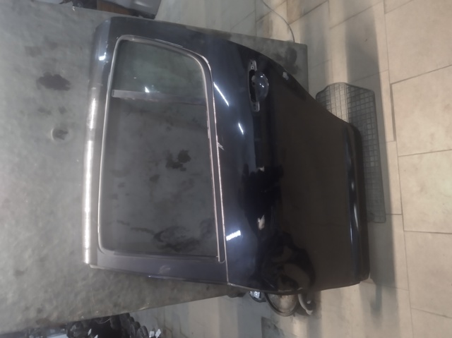 Дверь задняя, левая 821018232R RENAULT