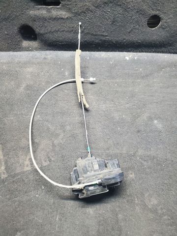 Замок задней двери, правой 82500JD900 NISSAN