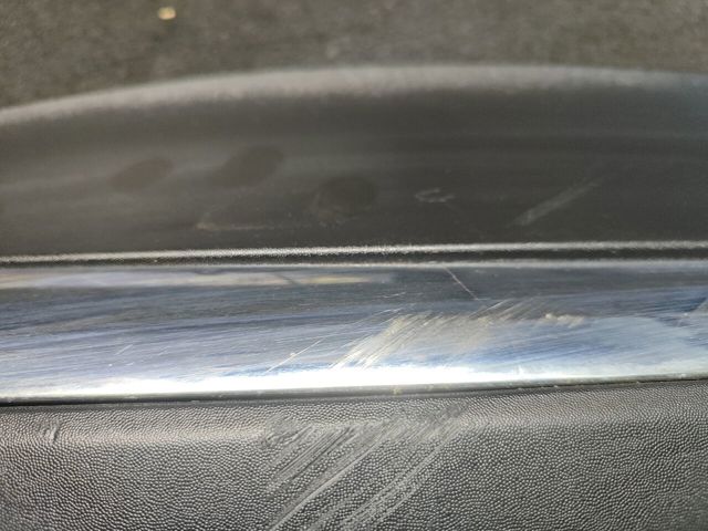 Накладка задней правой двери 828763777R RENAULT