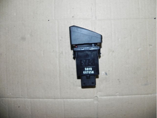 HYUNDAI 864W03330 в наличии Каменское