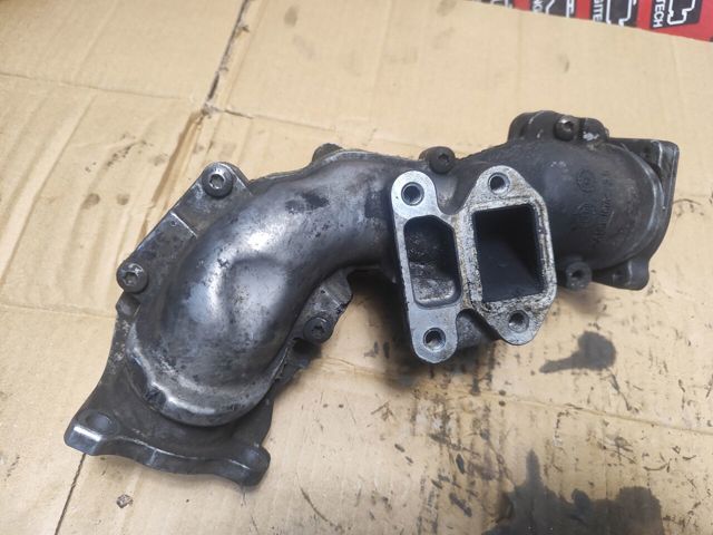 Коллектор впускной 8973858235 OPEL
