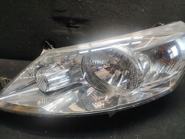 Фара 89902605 PEUGEOT