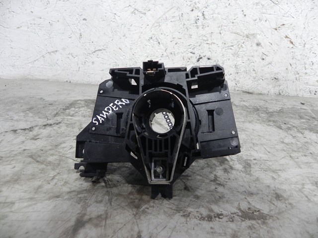 Переключатель подрулевой, правый 901057666 RENAULT