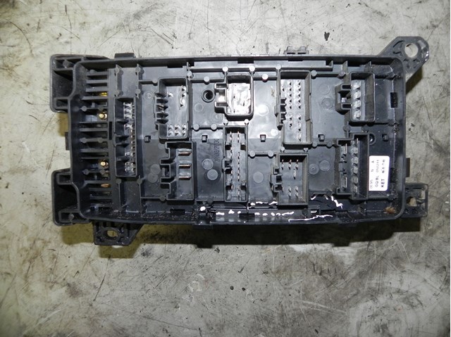 911603E060 Блок предохранителей купить Львов