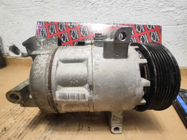 RENAULT 926000734R Компрессор кондиционера в наличии Ужгород